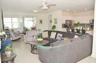 5429 Marylebone Dr, Saint Cloud, FL 34771 - Photo 3