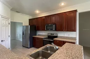 7055 Big Bend Dr, Saint Cloud, FL 34771 - Photo 9