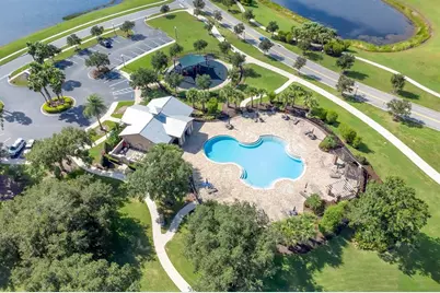 2437 Addison Creek Drive, Kissimmee, FL 34758 - Photo 9