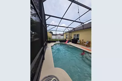 2874 Berkshire Circle, Kissimmee, FL 34743 - Photo 9