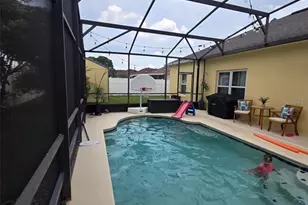 2874 Berkshire Cir, Kissimmee, FL 34743 - Photo 9