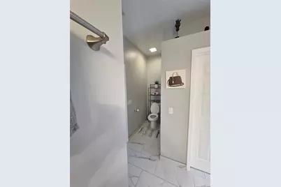 2874 Berkshire Circle, Kissimmee, FL 34743 - Photo 11