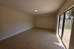 5377 Bamboo Ct, Orlando, FL 32811 - Photo 5