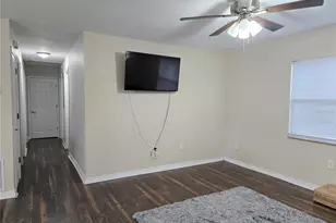 834 Donnelly St, Eustis, FL 32726 - Photo 15