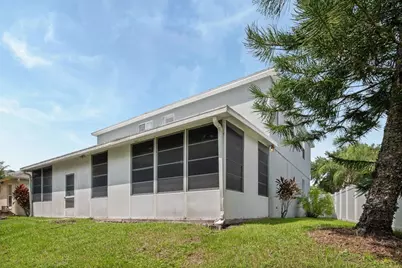 2830 Paynes Prairie Circle, Kissimmee, FL 34743 - Photo 35