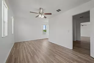 2830 Paynes Prairie Cir, Kissimmee, FL 34743 - Photo 27