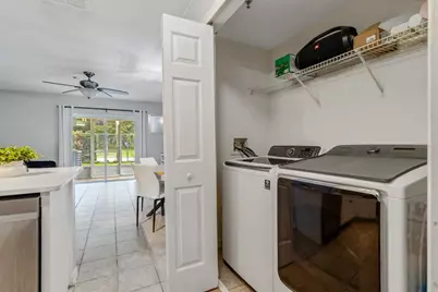 1638 Windsor Oak Court, Kissimmee, FL 34744 - Photo 15