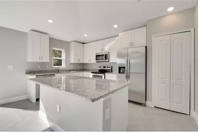 1079 Dudley Drive, Kissimmee, FL 34758 - Photo 7