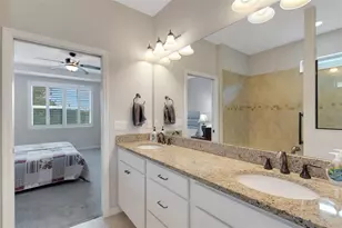 613 Cantabria Dr, Davenport, FL 33837 - Photo 25