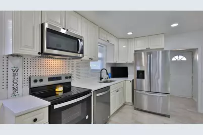 326 Hobart Avenue, Daytona Beach, FL 32114 - Photo 21