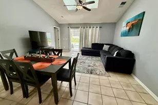 142 Glasgow Ct, Davenport, FL 33897 - Photo 5