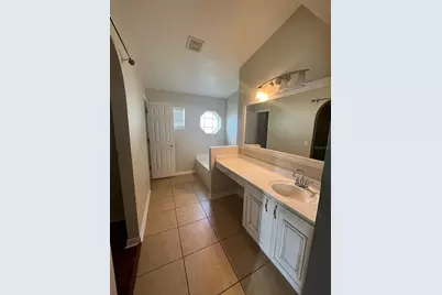 2551 Hunley Loop, Kissimmee, FL 34743 - Photo 19