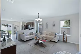 2225 Wood Stork Ln, Saint Cloud, FL 34771 - Photo 9