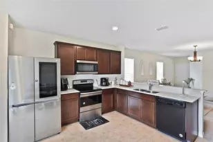 2225 Wood Stork Ln, Saint Cloud, FL 34771 - Photo 13