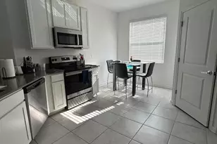 1131 Pomelo St, Davenport, FL 33837 - Photo 5