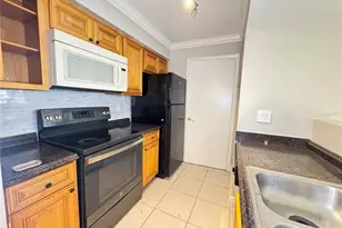 3038 Parkway Blvd, Kissimmee, FL 34747 - Photo 3