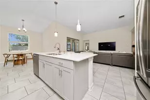 8914 Fallen Oak Dr, Davenport, FL 33896 - Photo 13