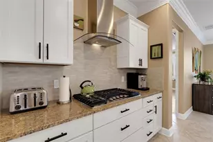 710 Asturias Rd, Davenport, FL 33837 - Photo 15