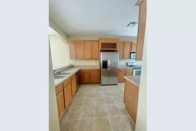 2801 Eagles Roost Circle, Kissimmee, FL 34746 - Photo 7