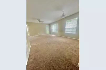 2801 Eagles Roost Circle, Kissimmee, FL 34746 - Photo 9