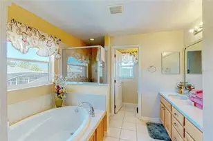 136 Henley Cir, Davenport, FL 33896 - Photo 15