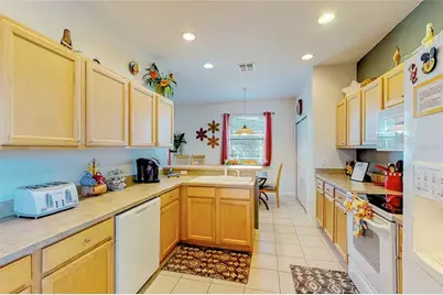 136 Henley Circle, Davenport, FL 33896 - Photo 7