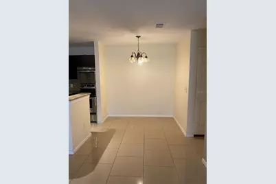 5124 Conroy Road #18, Orlando, FL 32811 - Photo 7