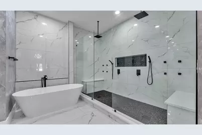 1632 Regal Cove Court, Kissimmee, FL 34744 - Photo 31