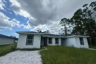 2219 Fraser St, Port Charlotte, FL 33948 - Photo 1