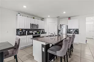 814 Turner Ln, Winter Haven, FL 33881 - Photo 3