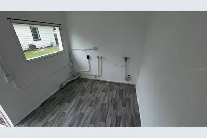 807 E Orchid Avenue, Tampa, FL 33612 - Photo 19