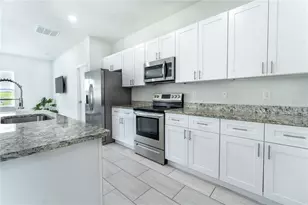 129 Lily Ln, Poinciana, FL 34759 - Photo 17