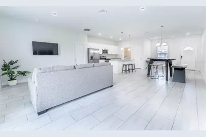 129 Lily Lane, Poinciana, FL 34759 - Photo 9