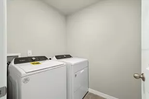 726 Legacy Dr, Davenport, FL 33896 - Photo 23