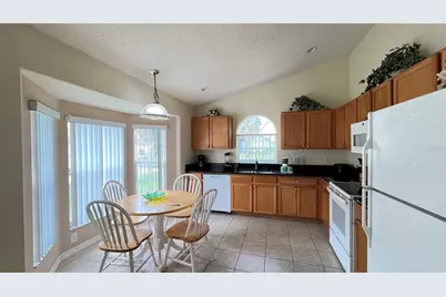 2676 Autumn Creek Circle, Kissimmee, FL 34747 - Photo 5