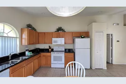 2676 Autumn Creek Circle, Kissimmee, FL 34747 - Photo 7