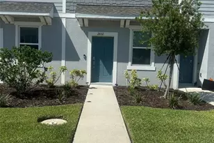 2032 Viewfinder St, Kissimmee, FL 34758 - Photo 1