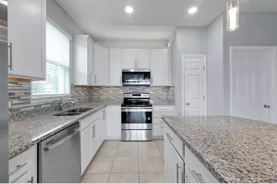 5225 Chickadee Street, Saint Cloud, FL 34771 - Photo 9