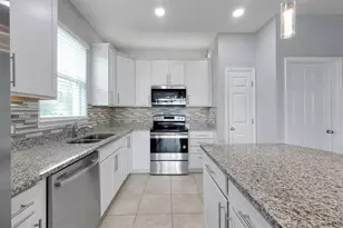 5225 Chickadee St, Saint Cloud, FL 34771 - Photo 9