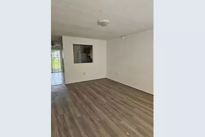 384-386 Cocoa Court, Kissimmee, FL 34758 - Photo 5