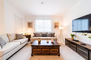 1002 Splash Shot Pl, Davenport, FL 33896 - Photo 7