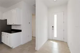 2476 Datura Loop, Saint Cloud, FL 34772 - Photo 9