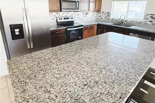 1556 Venice Ln, Davenport, FL 33896 - Photo 5