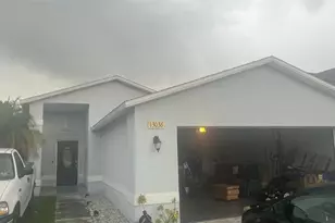 13036 Phoenix Woods Ln, Orlando, FL 32824 - Photo 3