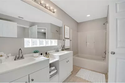 424 Royal Ridge Drive, Davenport, FL 33837 - Photo 15