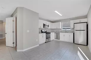 424 Royal Ridge Dr, Davenport, FL 33837 - Photo 21