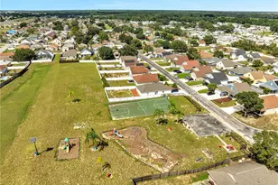 424 Royal Ridge Dr, Davenport, FL 33837 - Photo 49