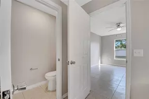 424 Royal Ridge Dr, Davenport, FL 33837 - Photo 19