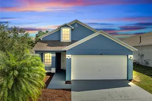 424 Royal Ridge Dr, Davenport, FL 33837 - Photo 3