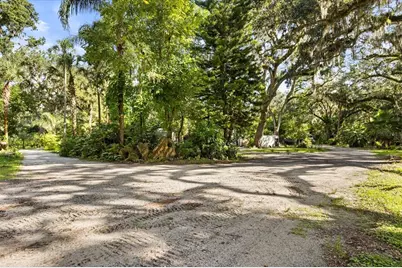 895 Nixon Lane, Port Orange, FL 32129 - Photo 11